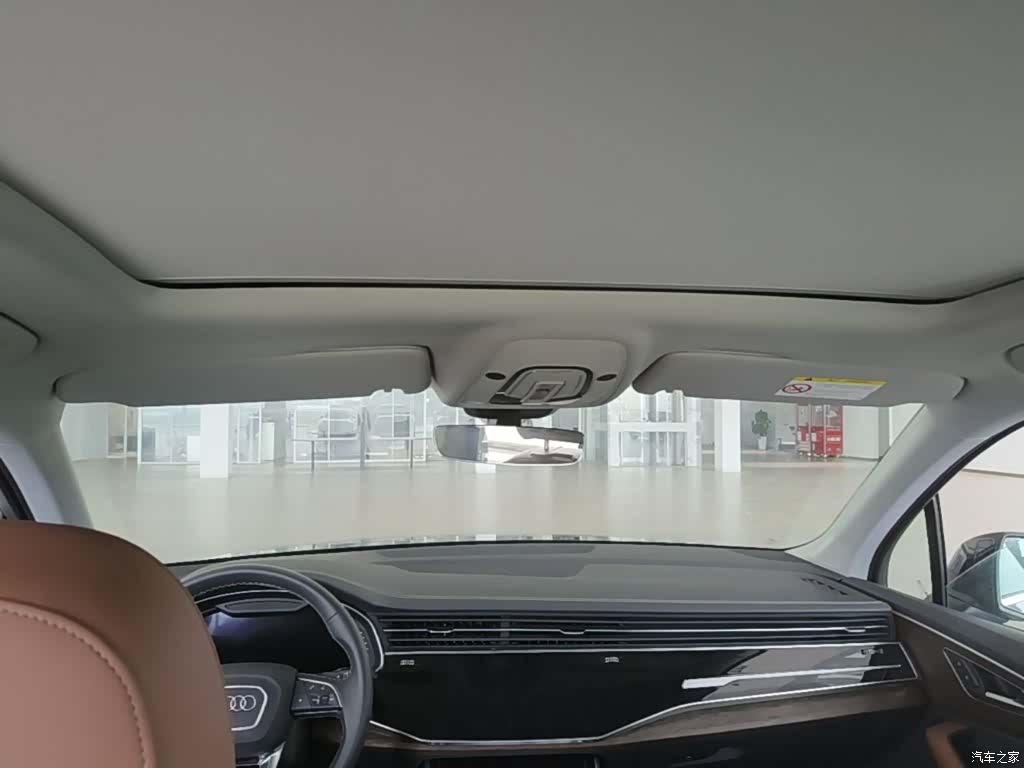 Audi Q7, 2025 25