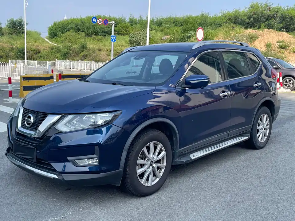 Nissan Qijun