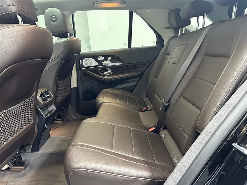 Mercedes-Benz GLE Mercedes-Benz GLE
