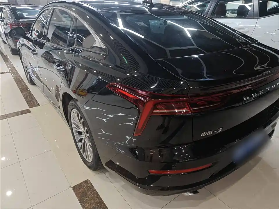Besturn B70