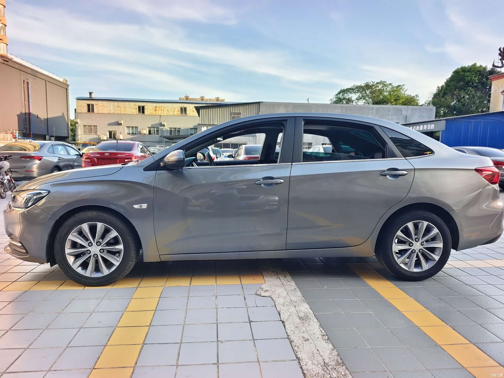 Chevrolet 320, 2020 4
