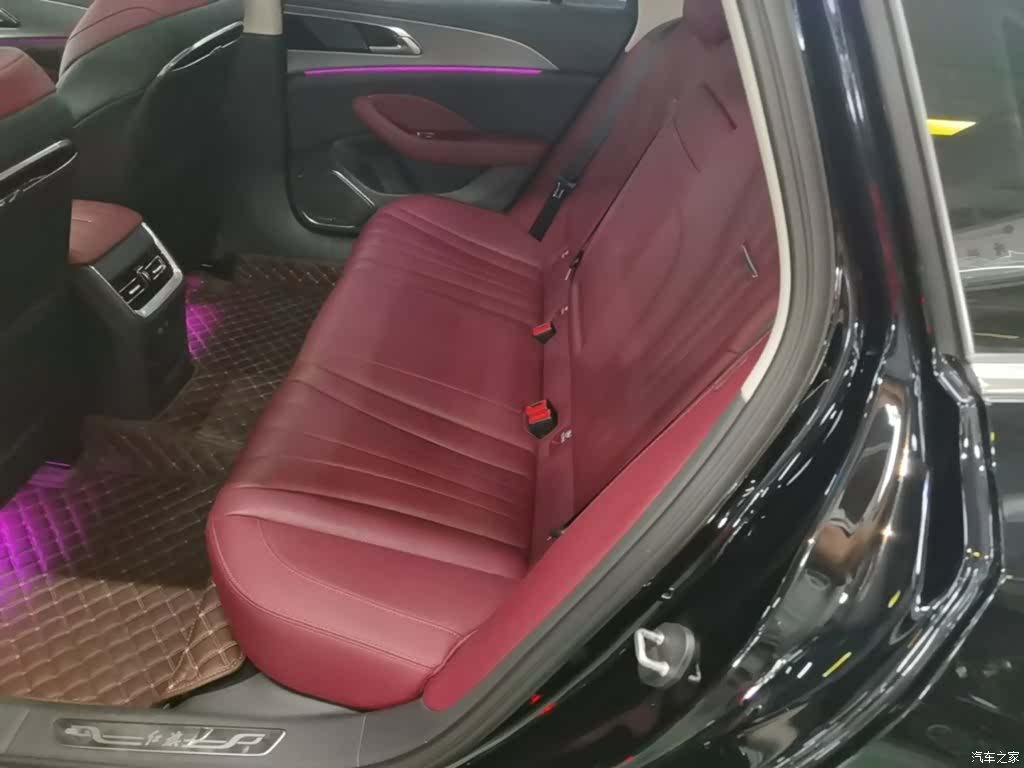 Hongqi H5, 2024 17