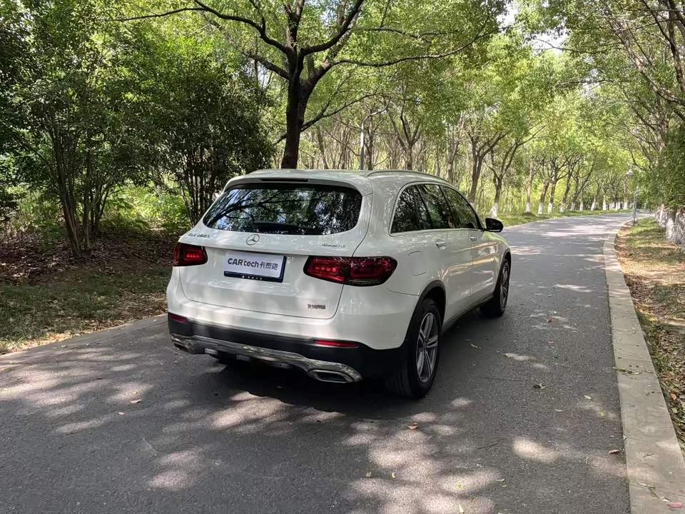 Mercedes-Benz GLC Mercedes-Benz GLC