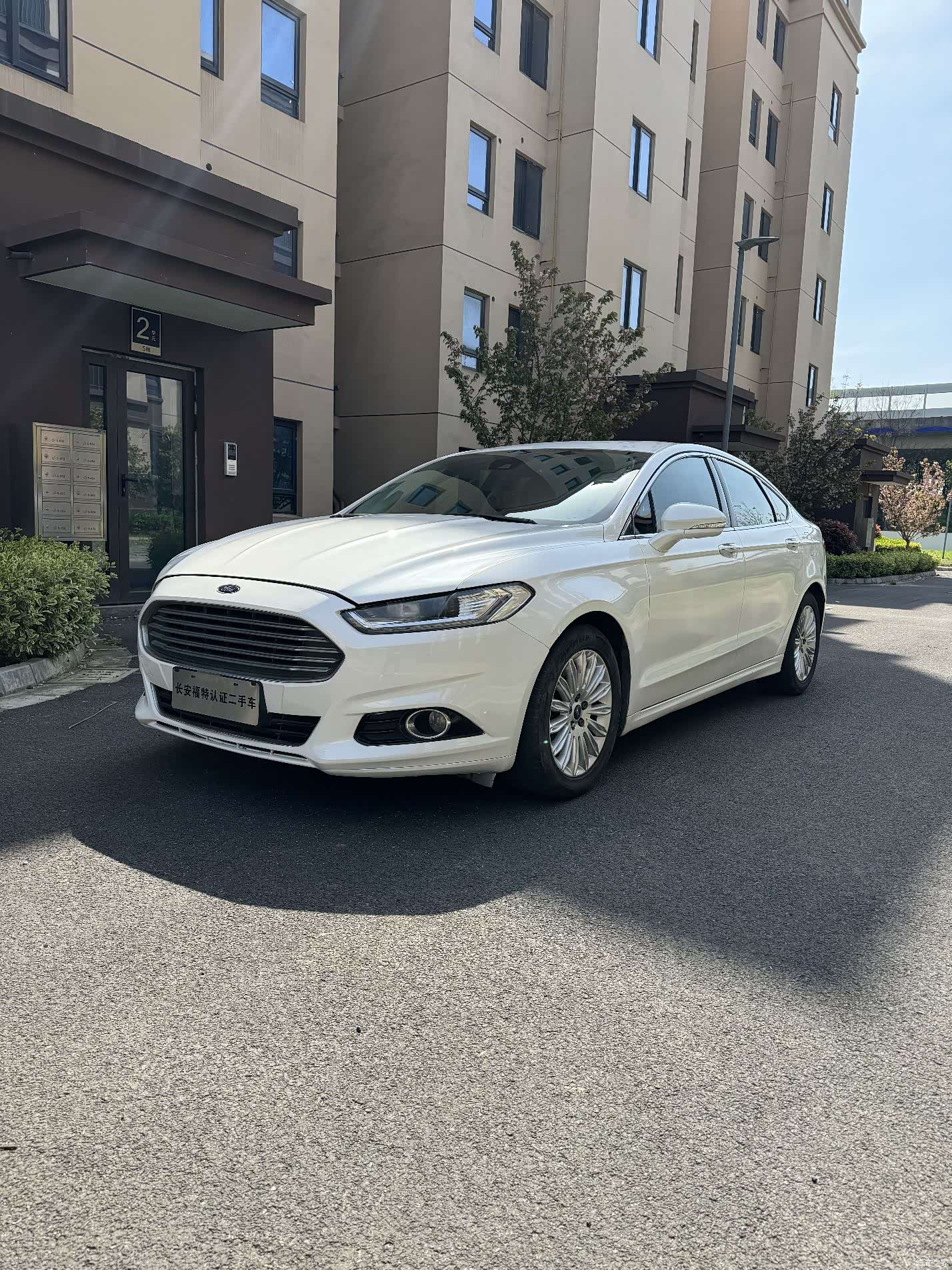 Ford Mondeo, 2014 1