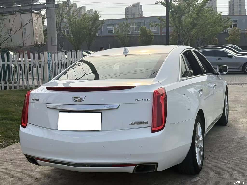 Cadillac XTS, 2016 16