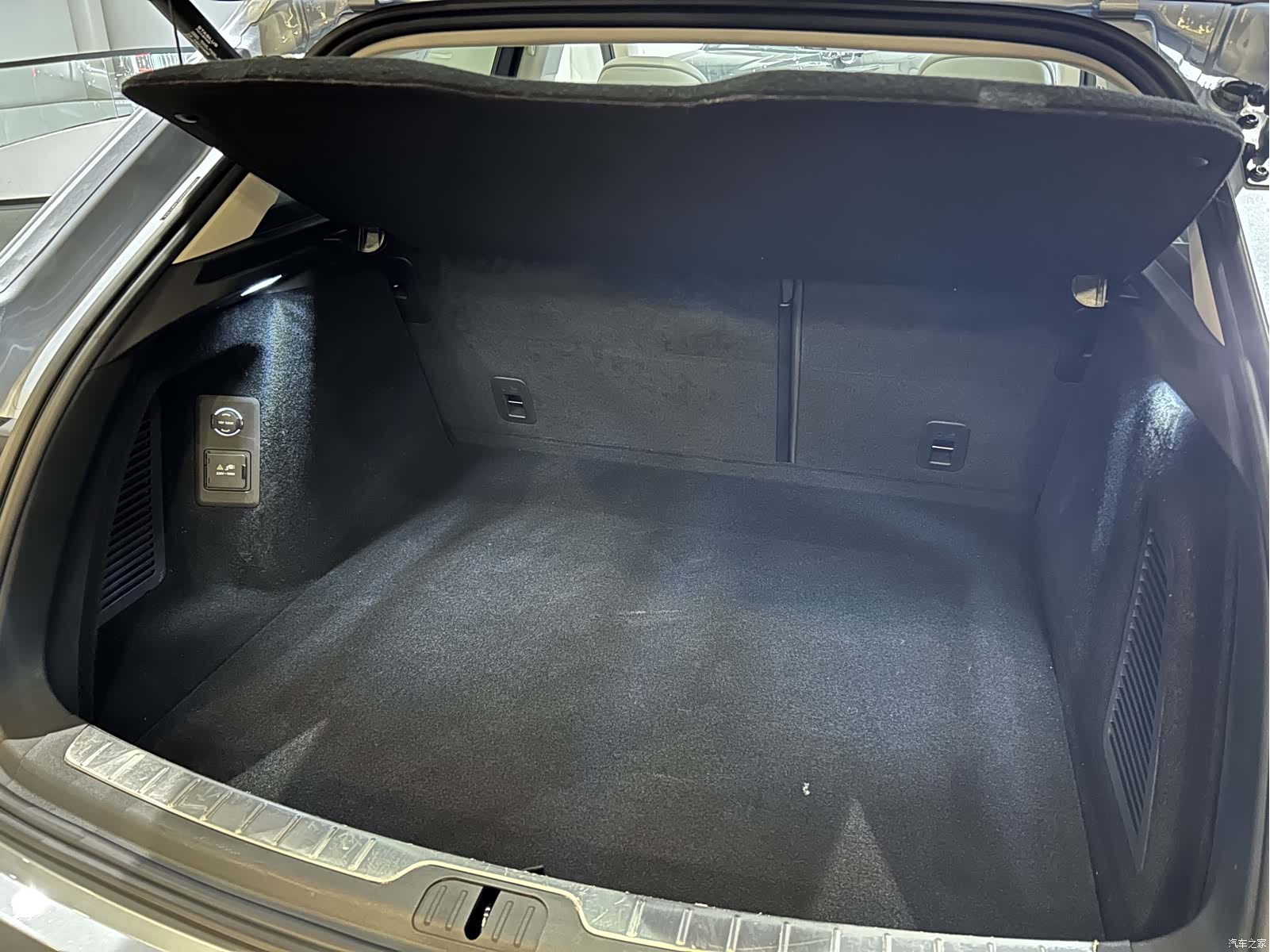 AITO M5, 2022 14