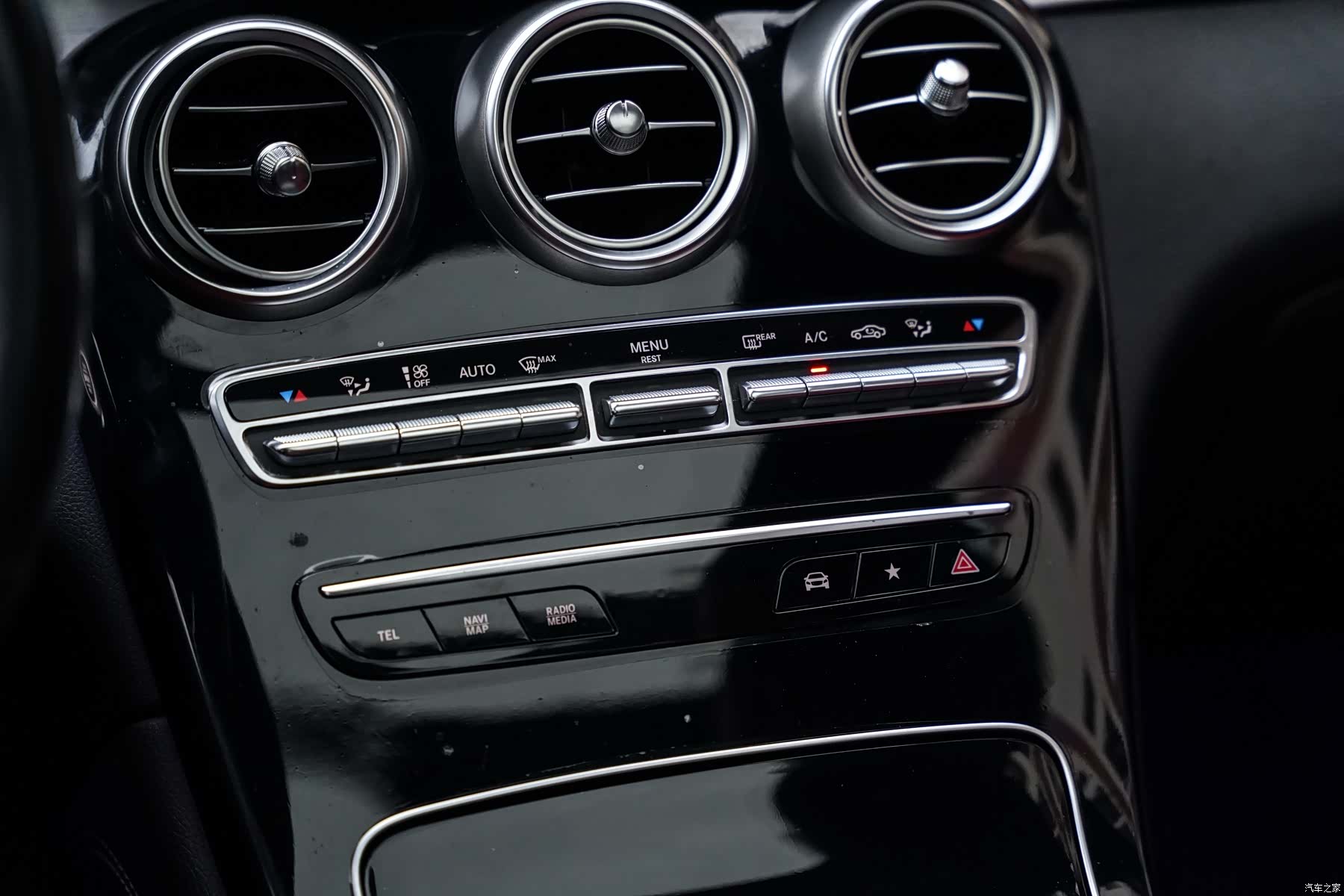 Mercedes-Benz GLC, 2019 12