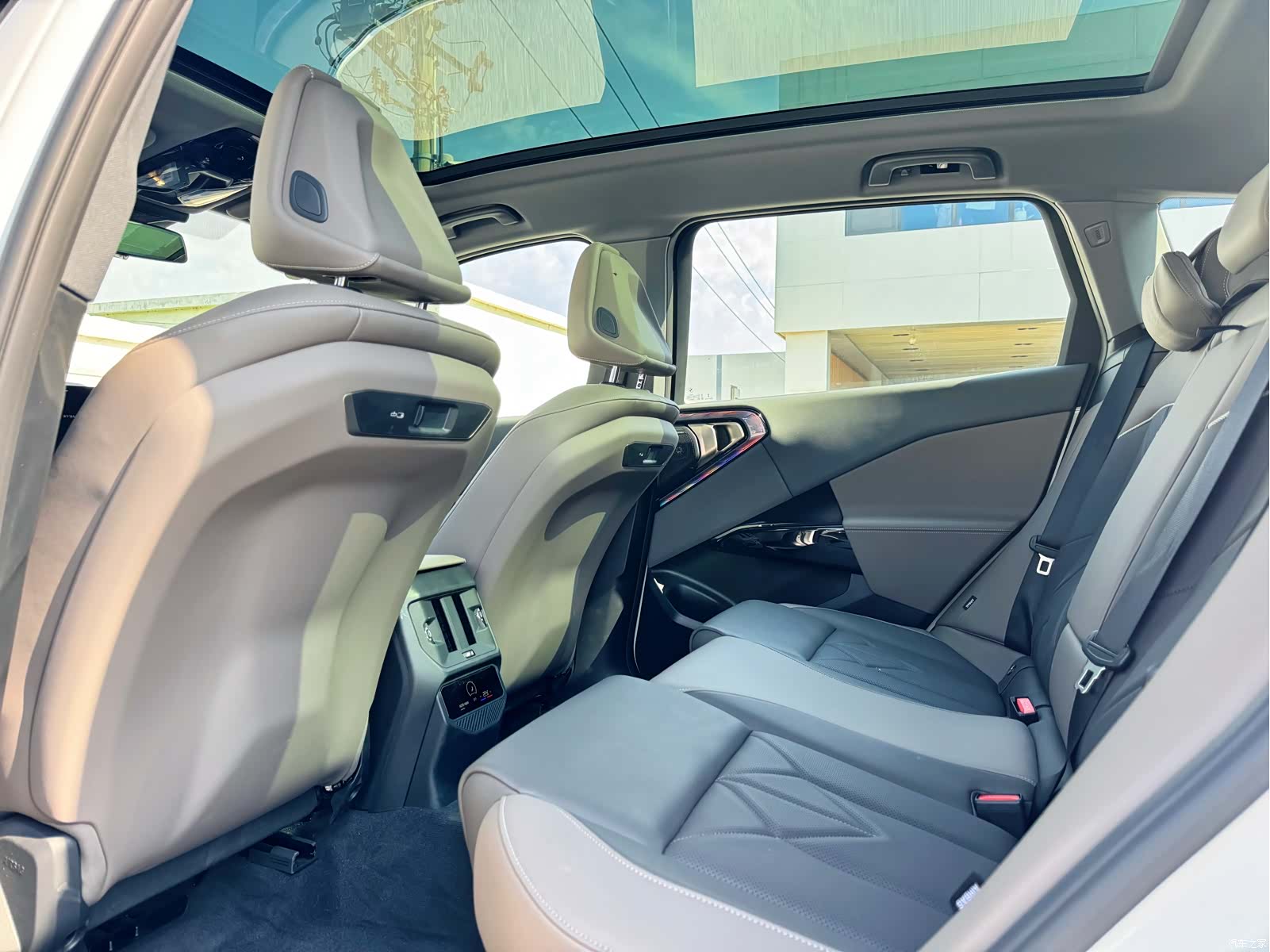 BMW X3, 2025 10