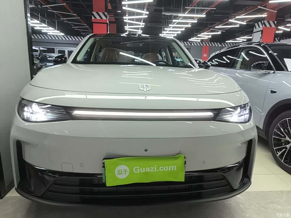 Leapmotor C10, 2025 3