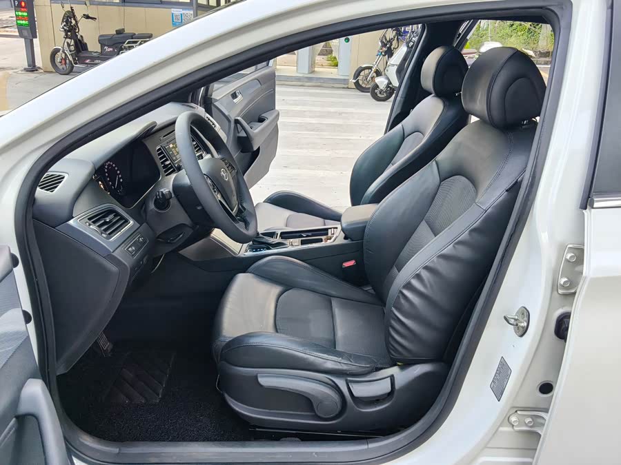 Hyundai Sonata 2015, фото 10