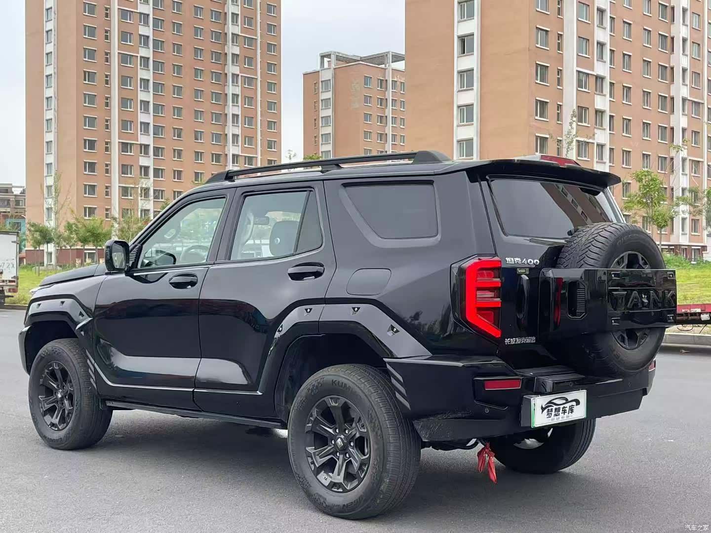 Tank 400, 2024 7