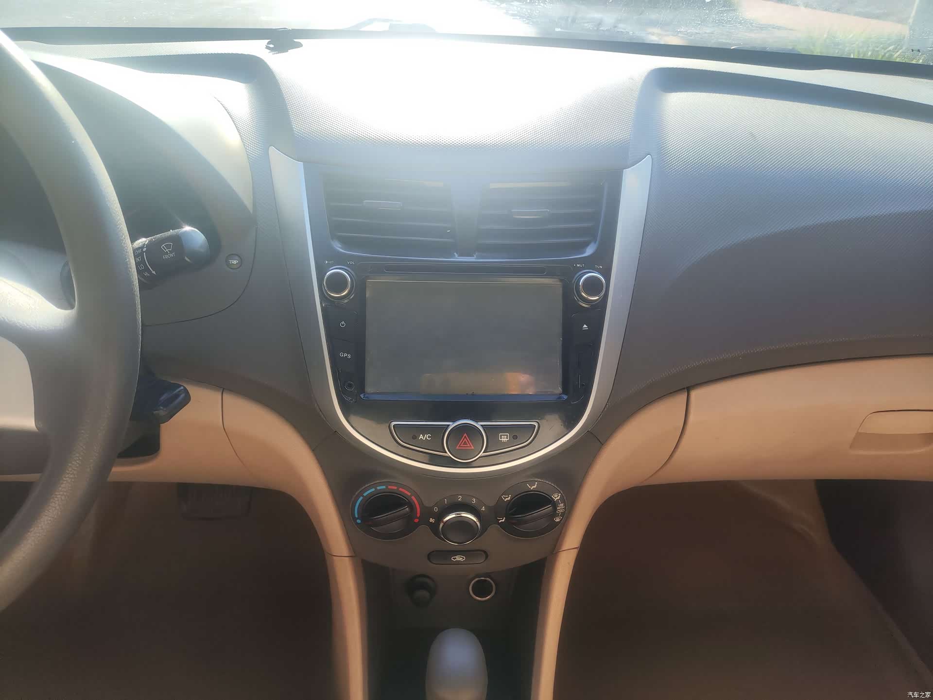 Hyundai GS, 2011 9