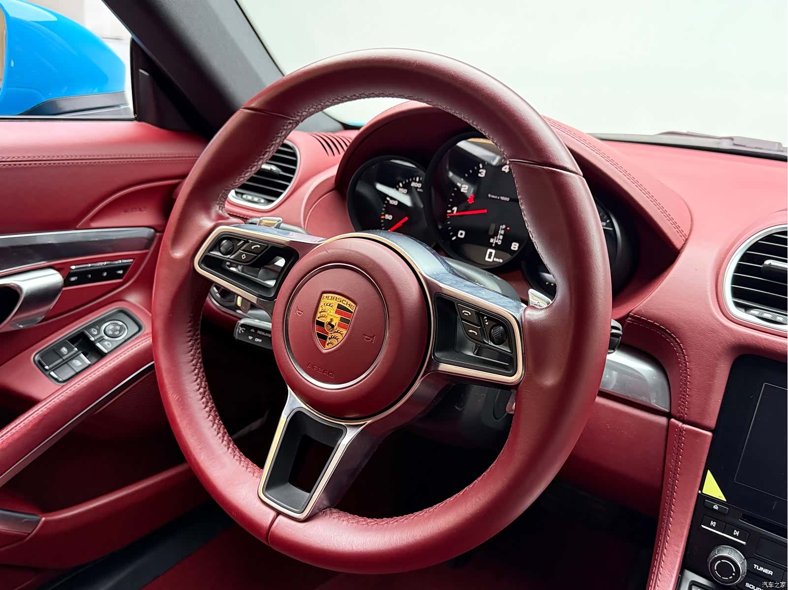 Porsche Cayman, 2019 4