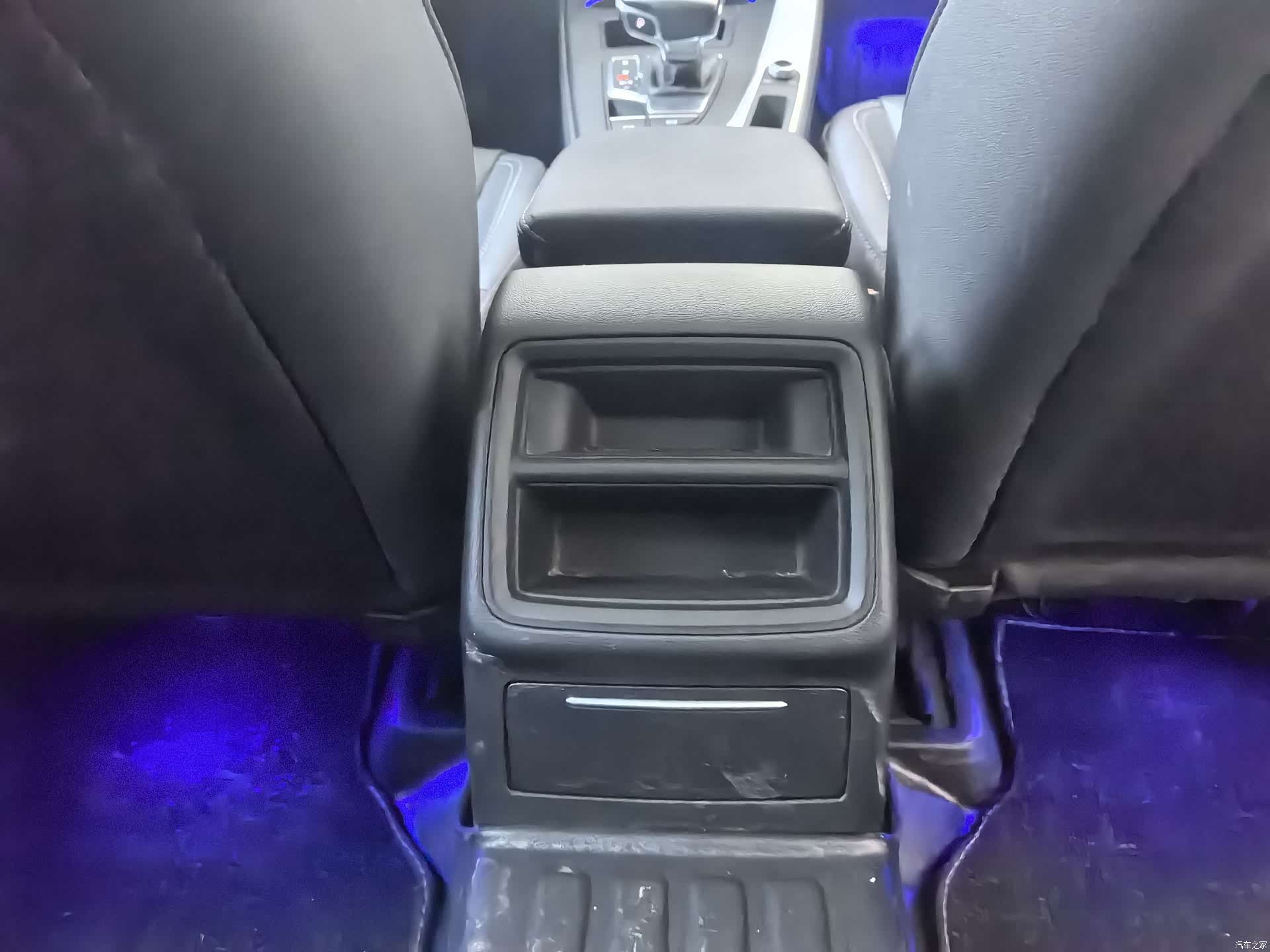 Audi A4L, 2021 14
