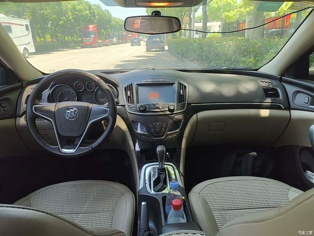Buick Regal, 2015 10
