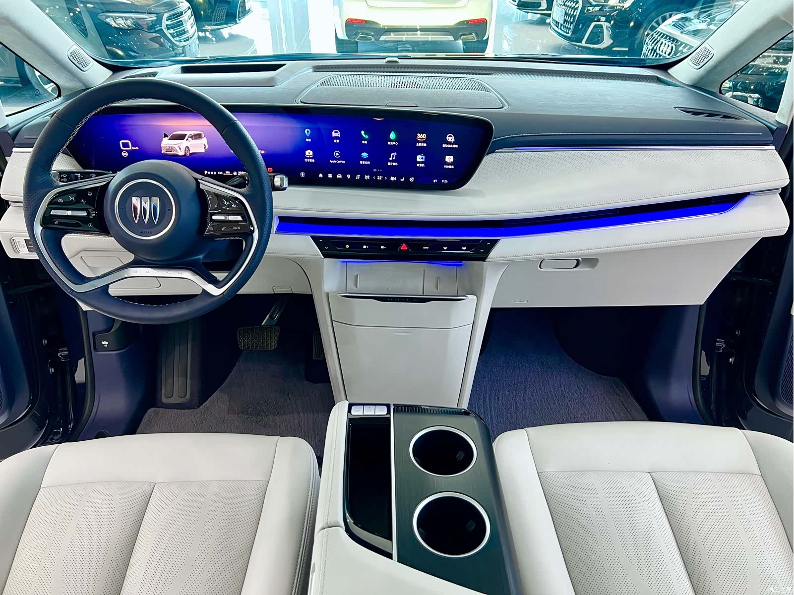 Buick GL8, 2025 9