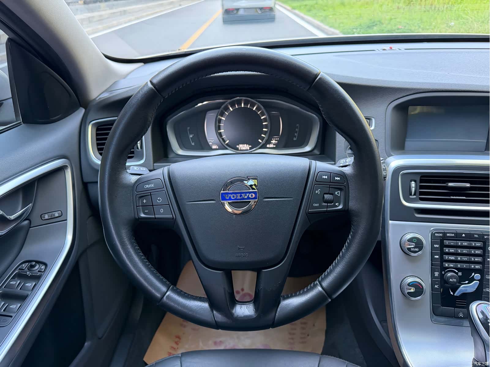 Volvo V60, 2017 6