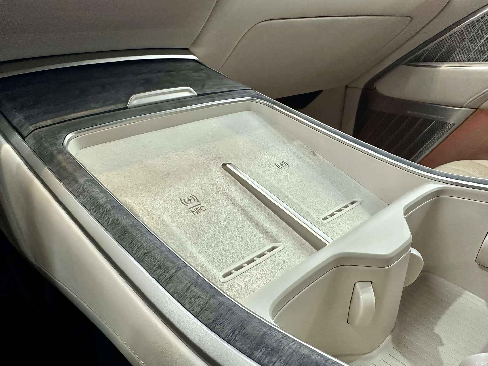NIO L90, 2025 21