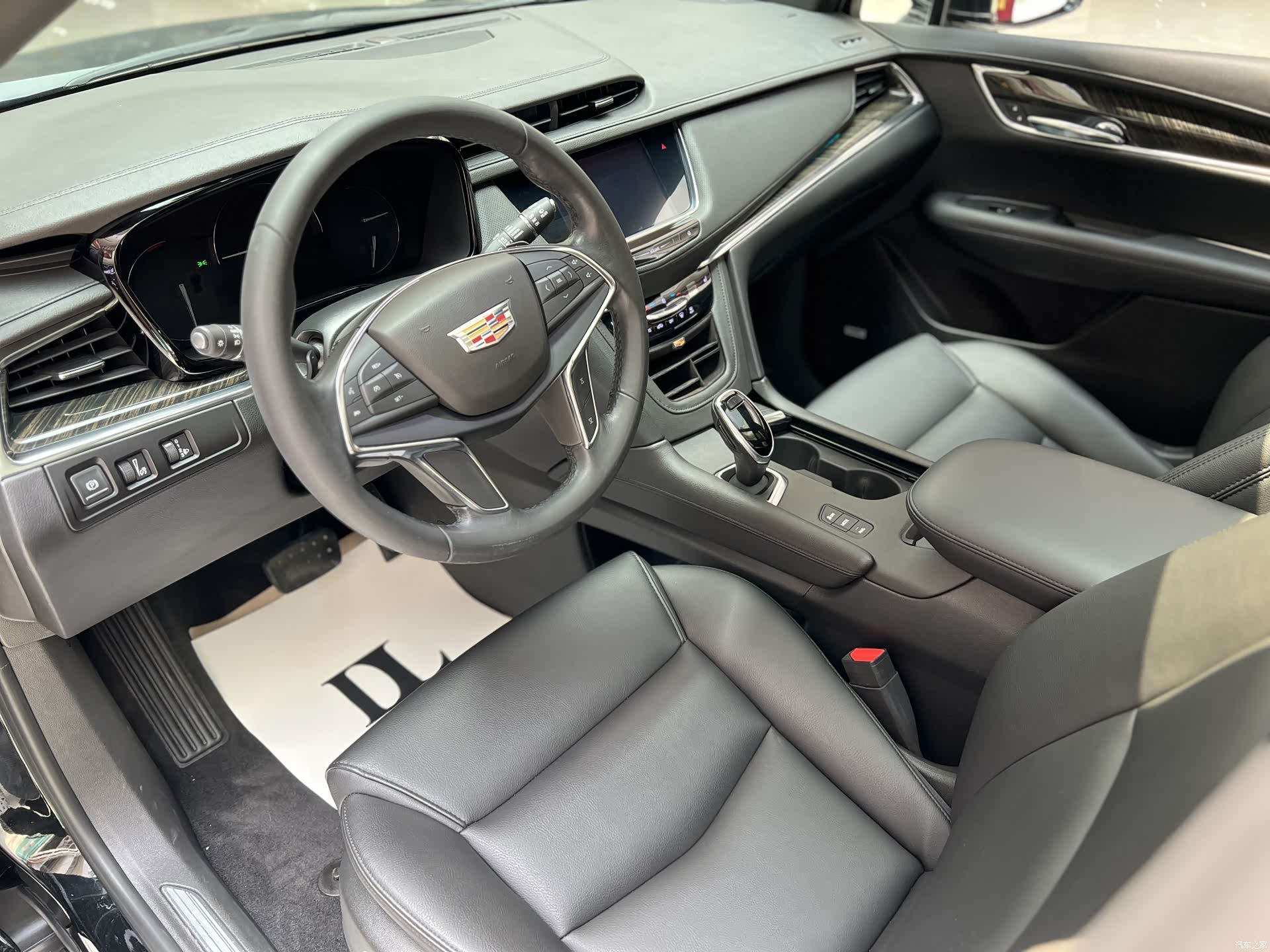 Cadillac XT5, 2019 9