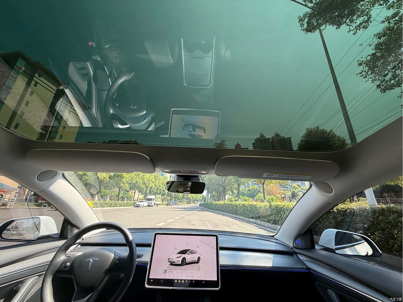 Tesla Model 3, 2023 7