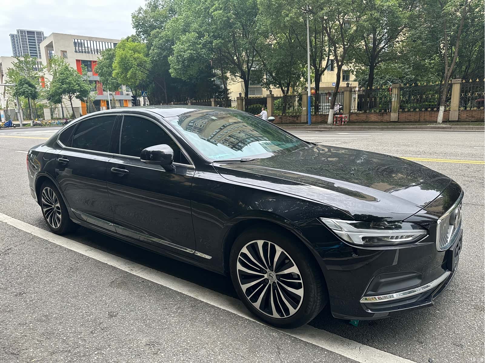 Volvo S90, 2024 4