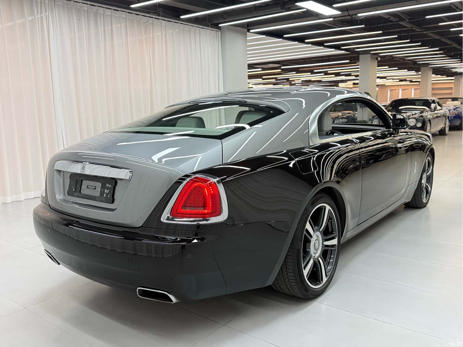 Rolls-Royce Wraith, 2020 6