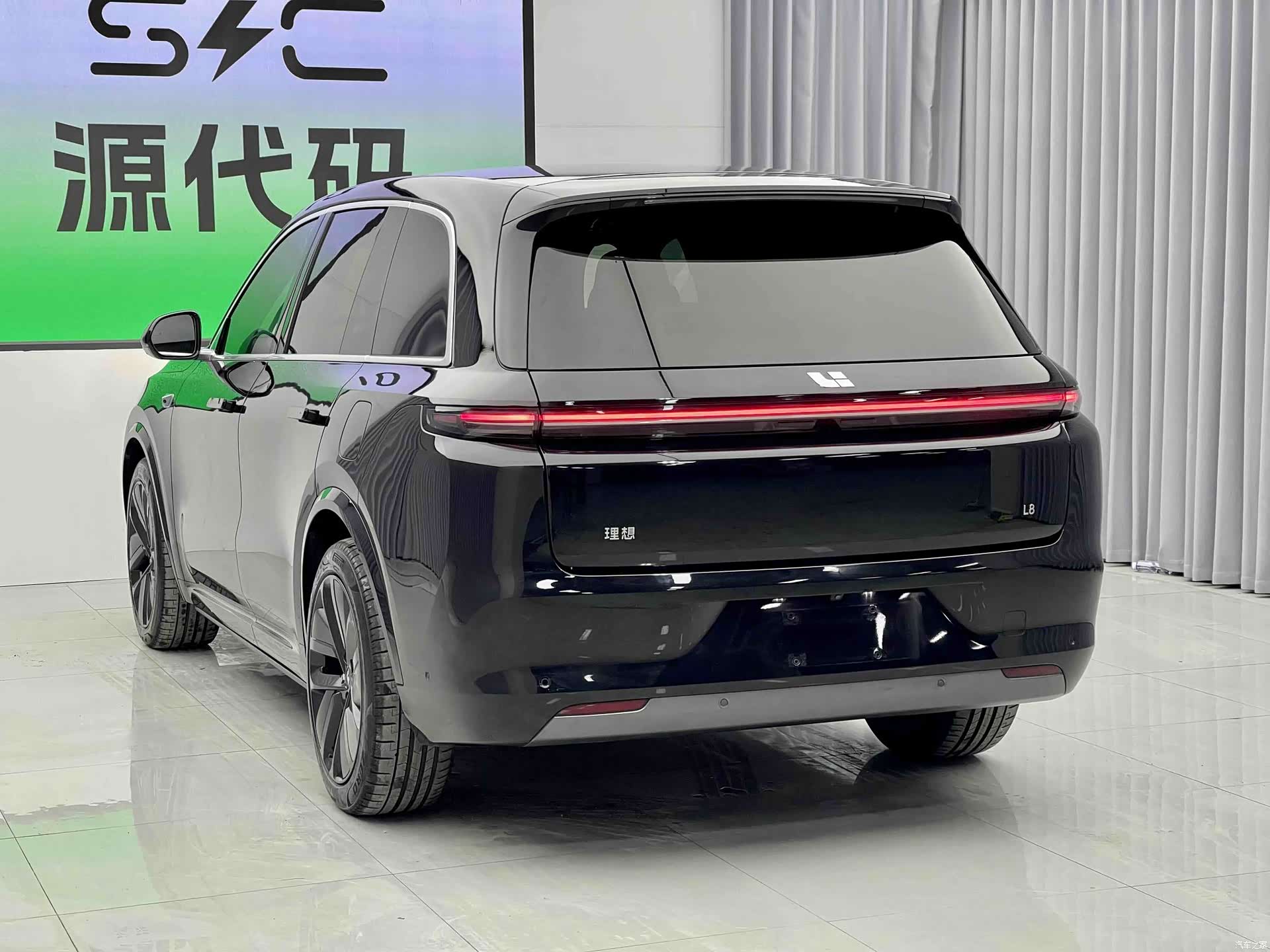 Li Auto L8, 2023 18