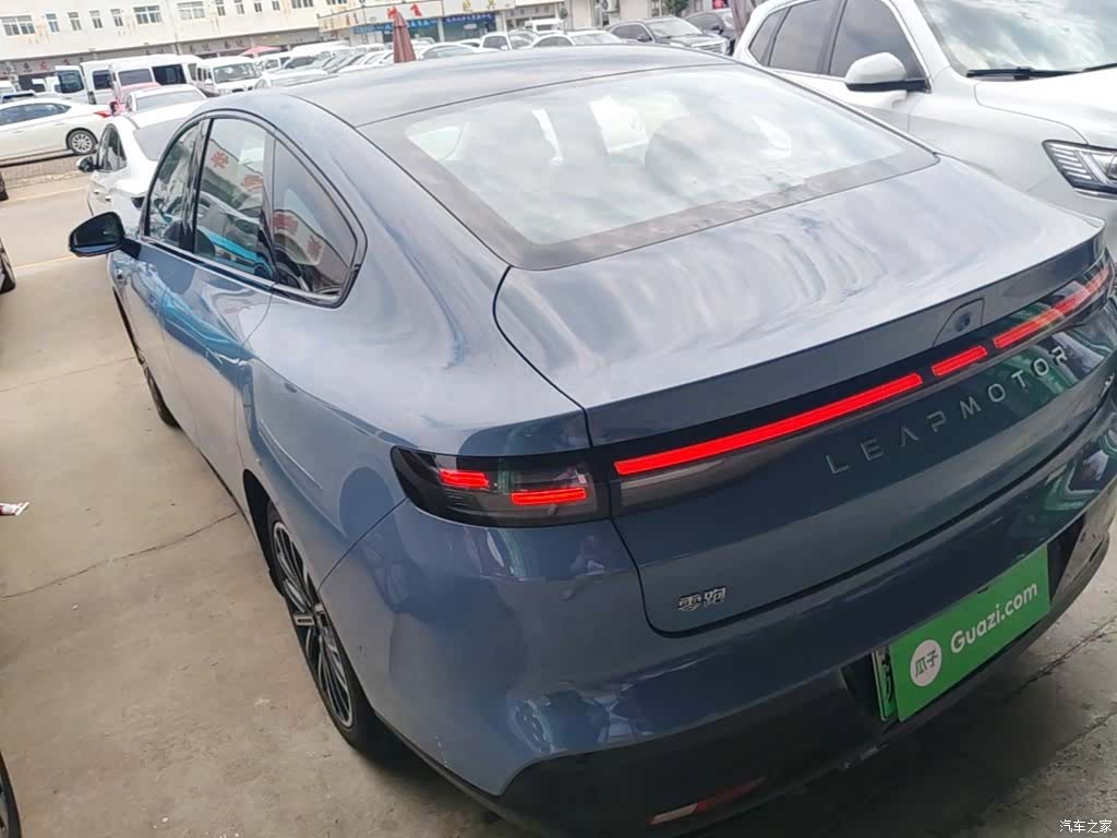 Leapmotor B01, 2025 все фото