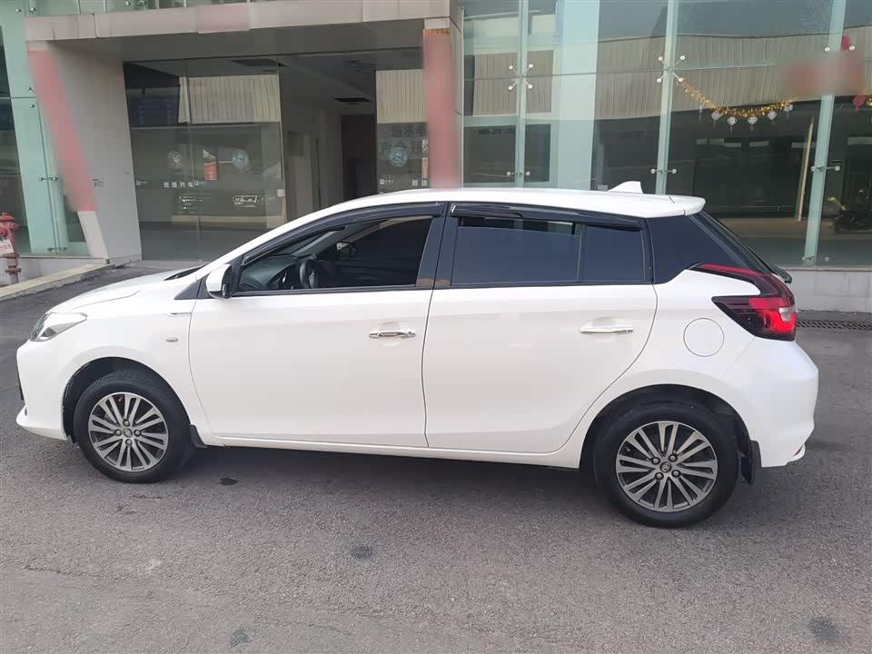 Toyota Vios FS