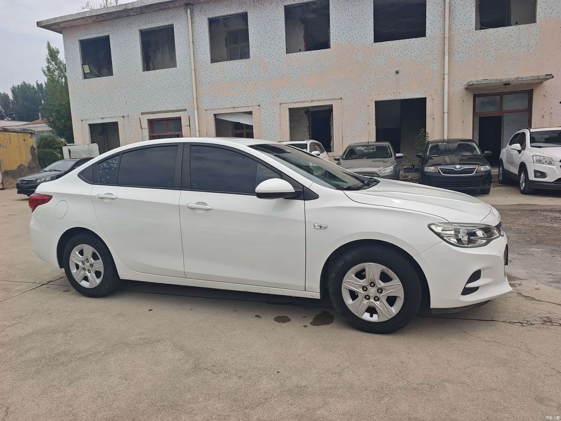 Chevrolet 320, 2019 3