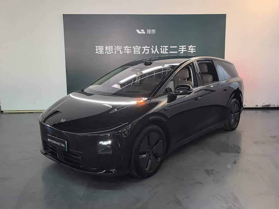 Li Auto i8
