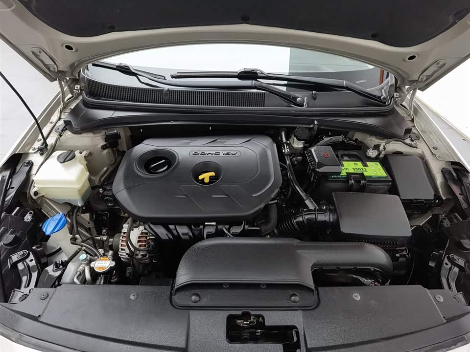 Hyundai Name picture