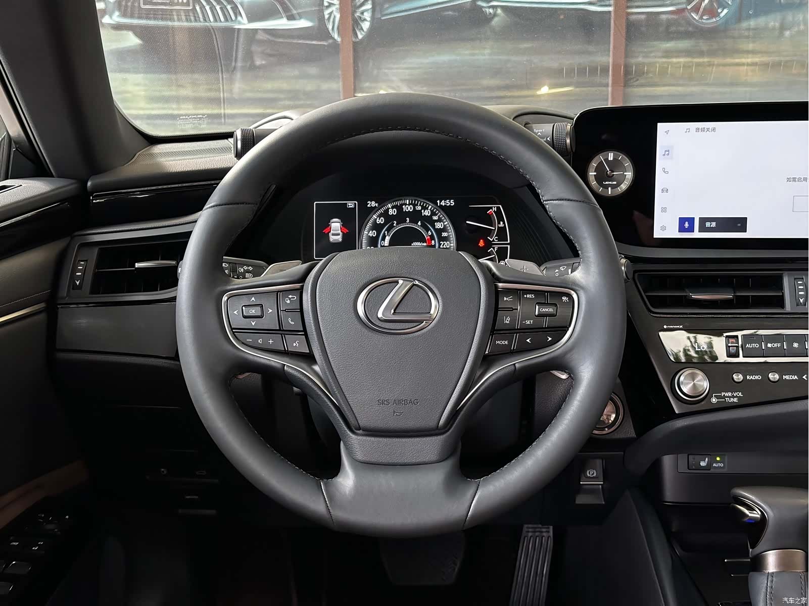 Lexus ES, 2024 8