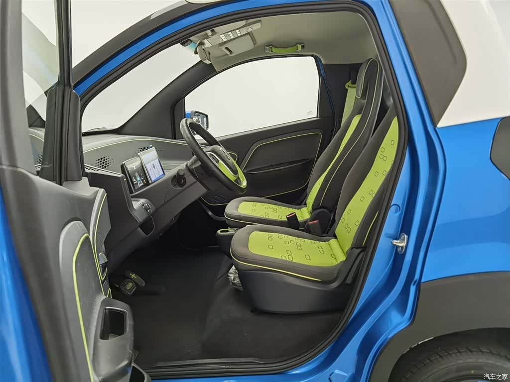 Wuling E100, 2019 10