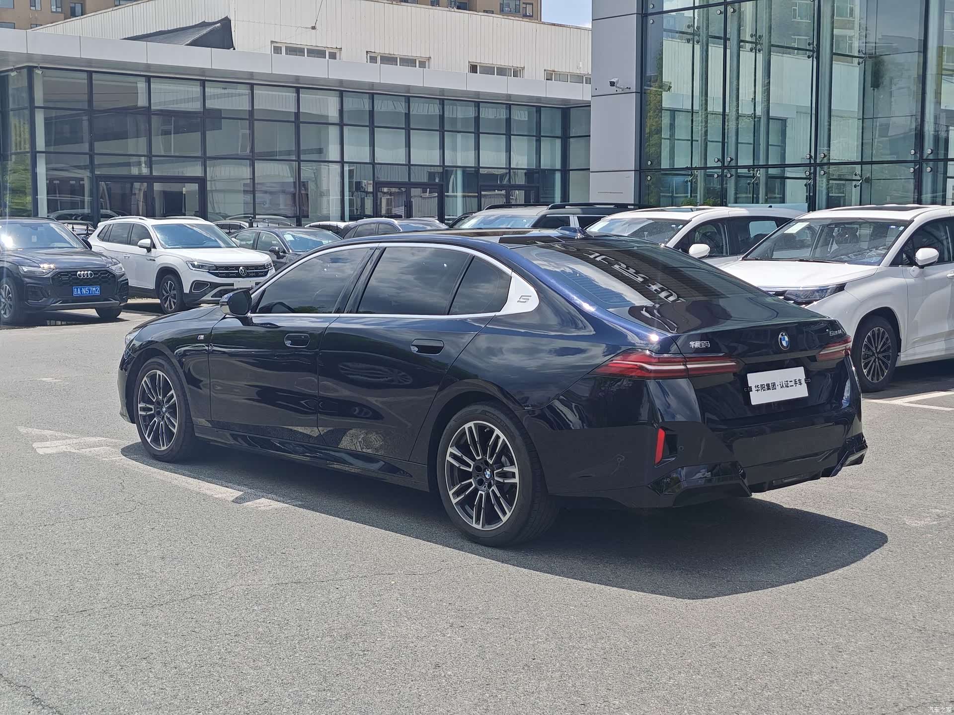 BMW 5 Series, 2024 4