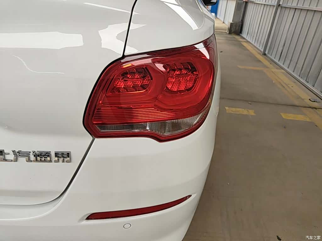 Chevrolet 320, 2018 8
