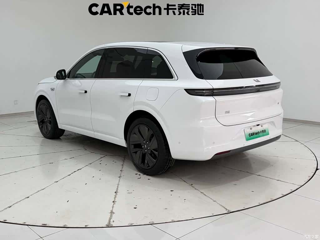 Li Auto L6, 2024 7