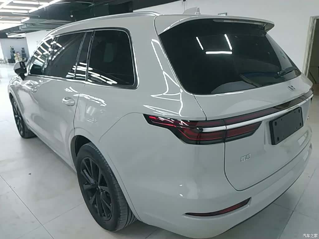 Li Auto ONE, 2021 все фото