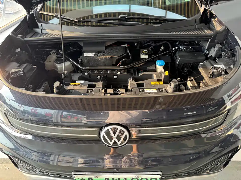 Volkswagen ID.6 CROZZ