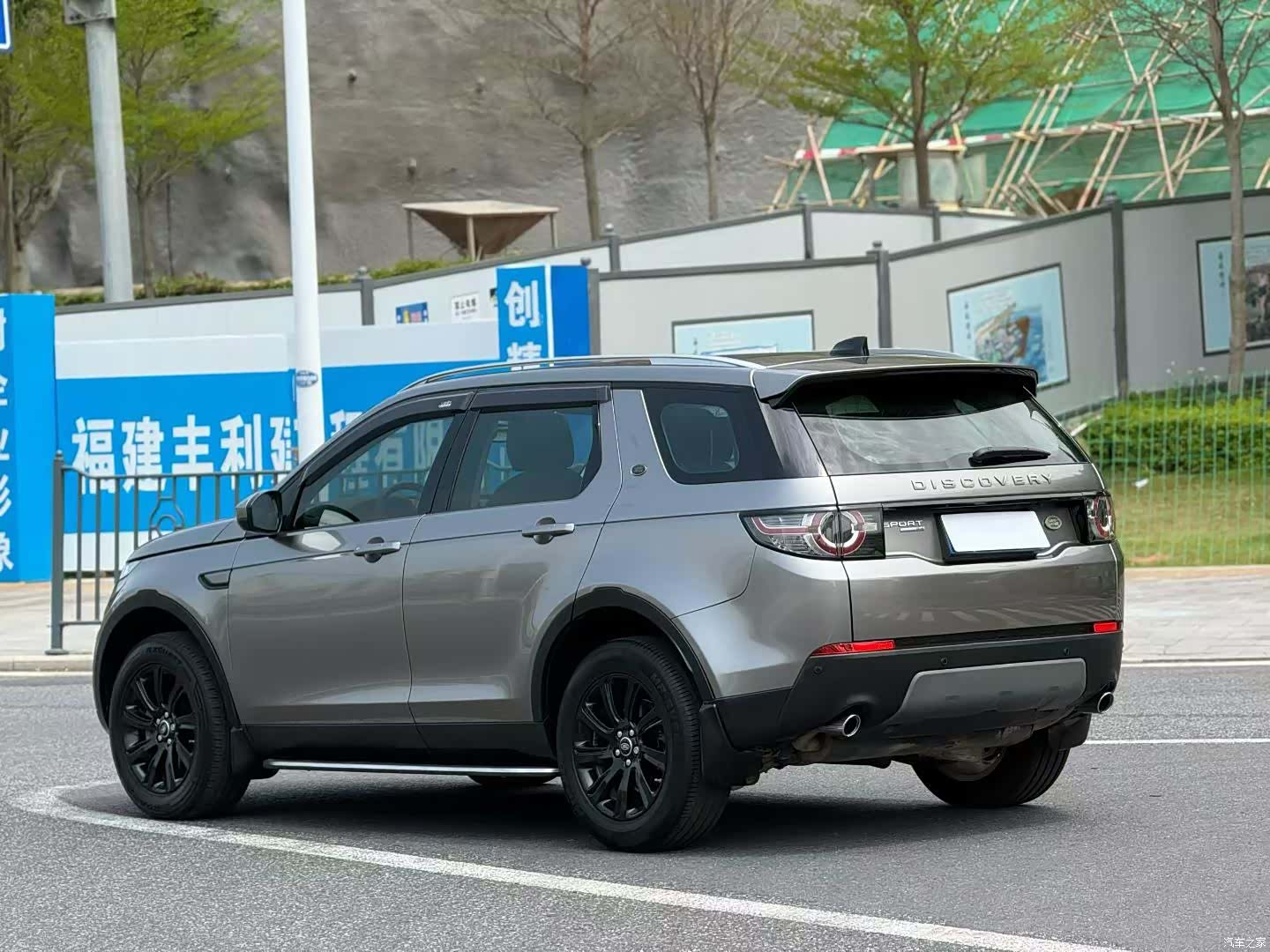Land Rover Discovery, 2017 4