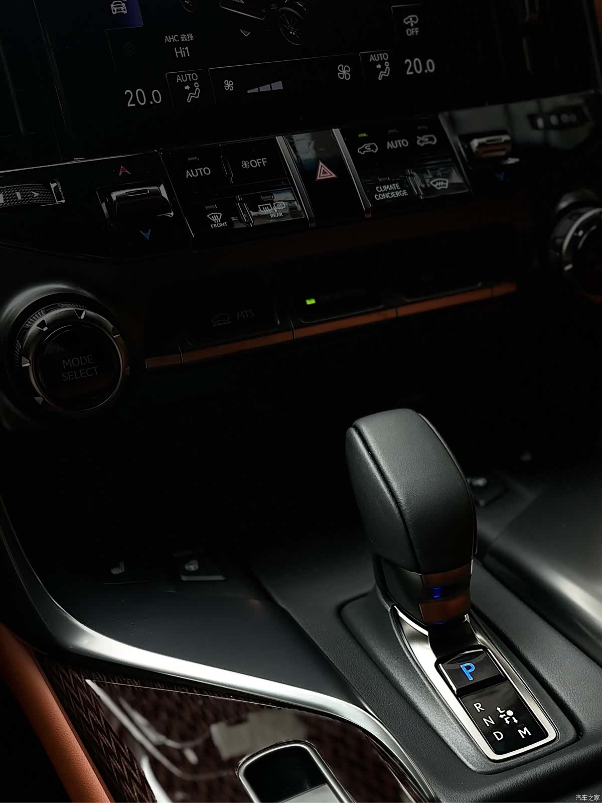 Lexus LX, 2026 6
