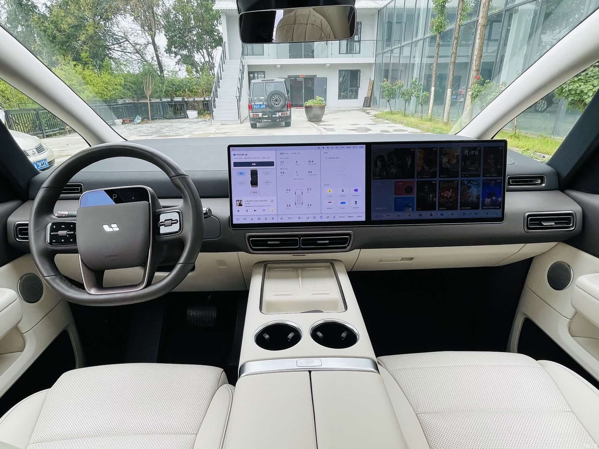 Li Auto MEGA, 2024 все фото