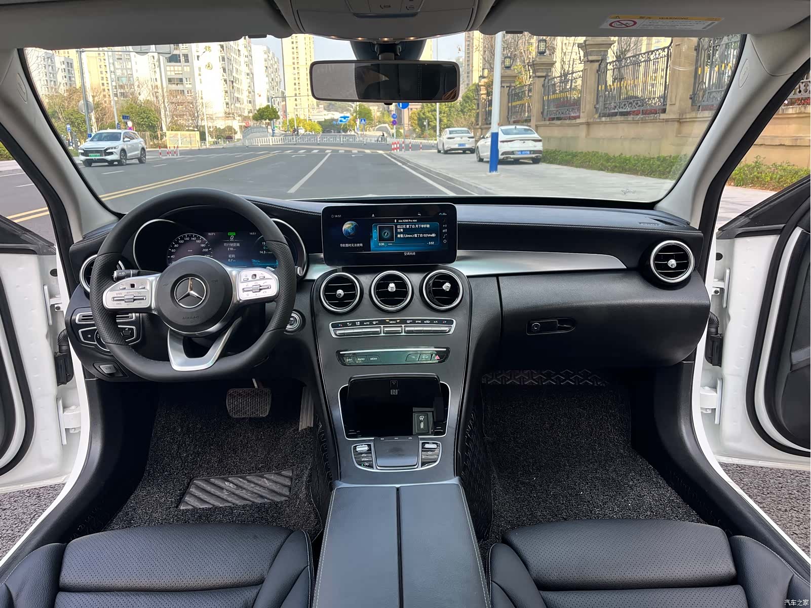 Mercedes-Benz C-Class, 2020 все фото