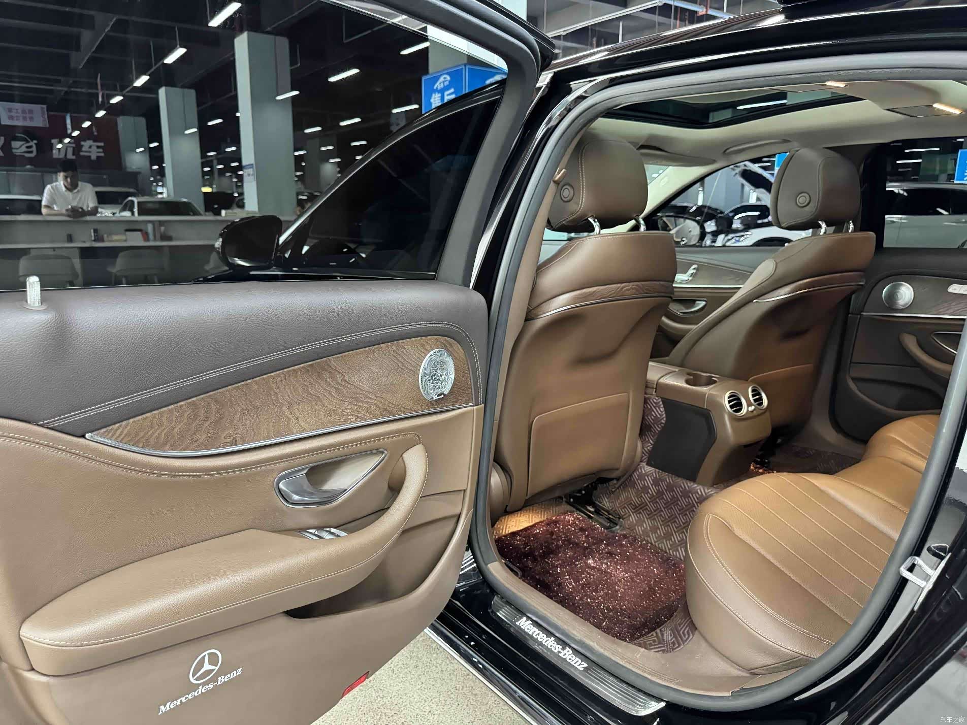 Mercedes-Benz E-Class, 2020 13