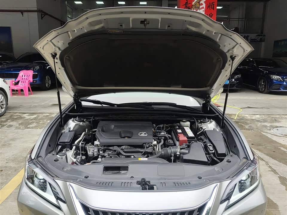 Lexus ES Lexus ES