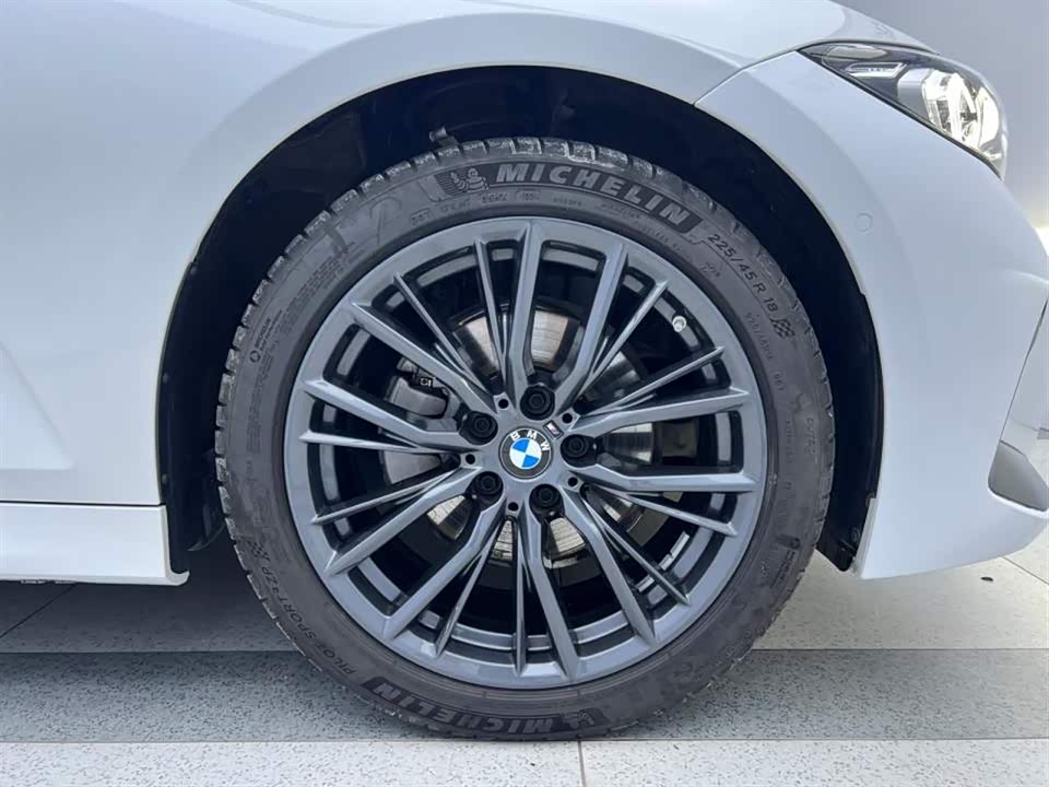 BMW 3 series BMW 3 series