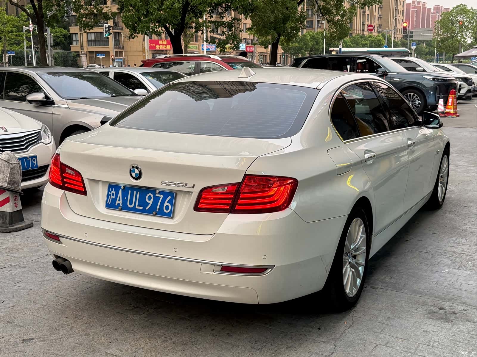 BMW 5 Series, 2015 13