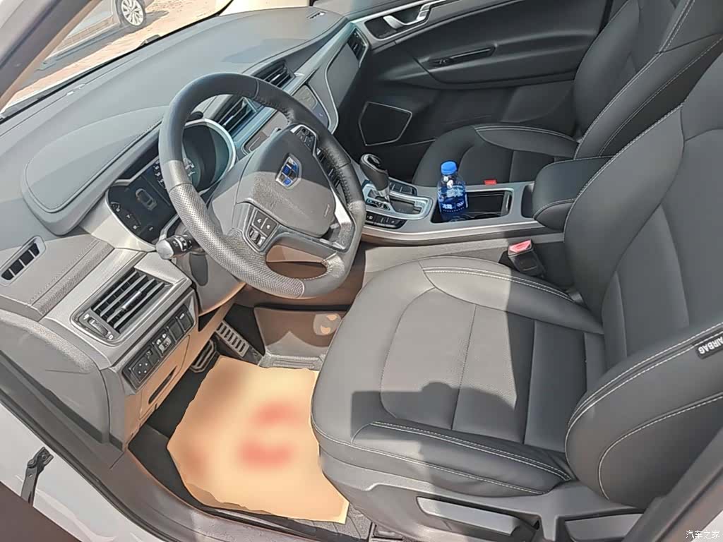 Geely Emgrand, 2019 15