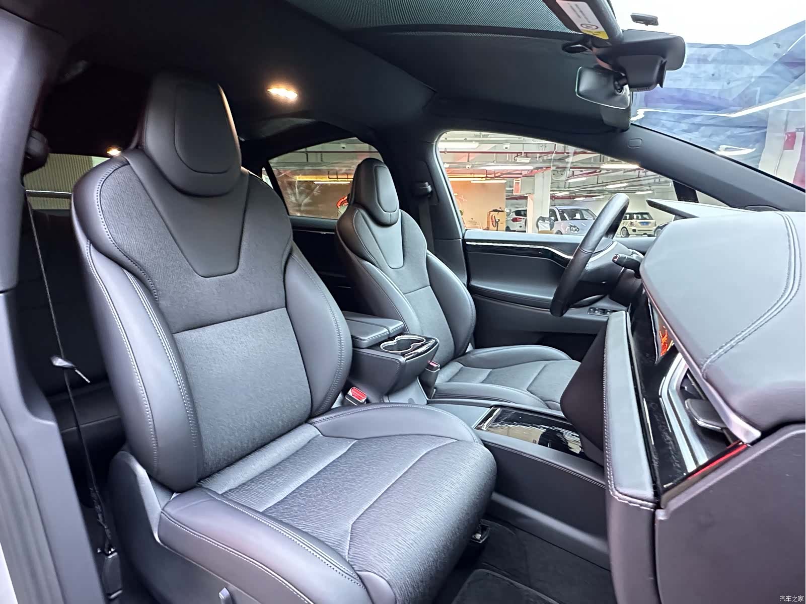 Tesla Model X, 2018 16
