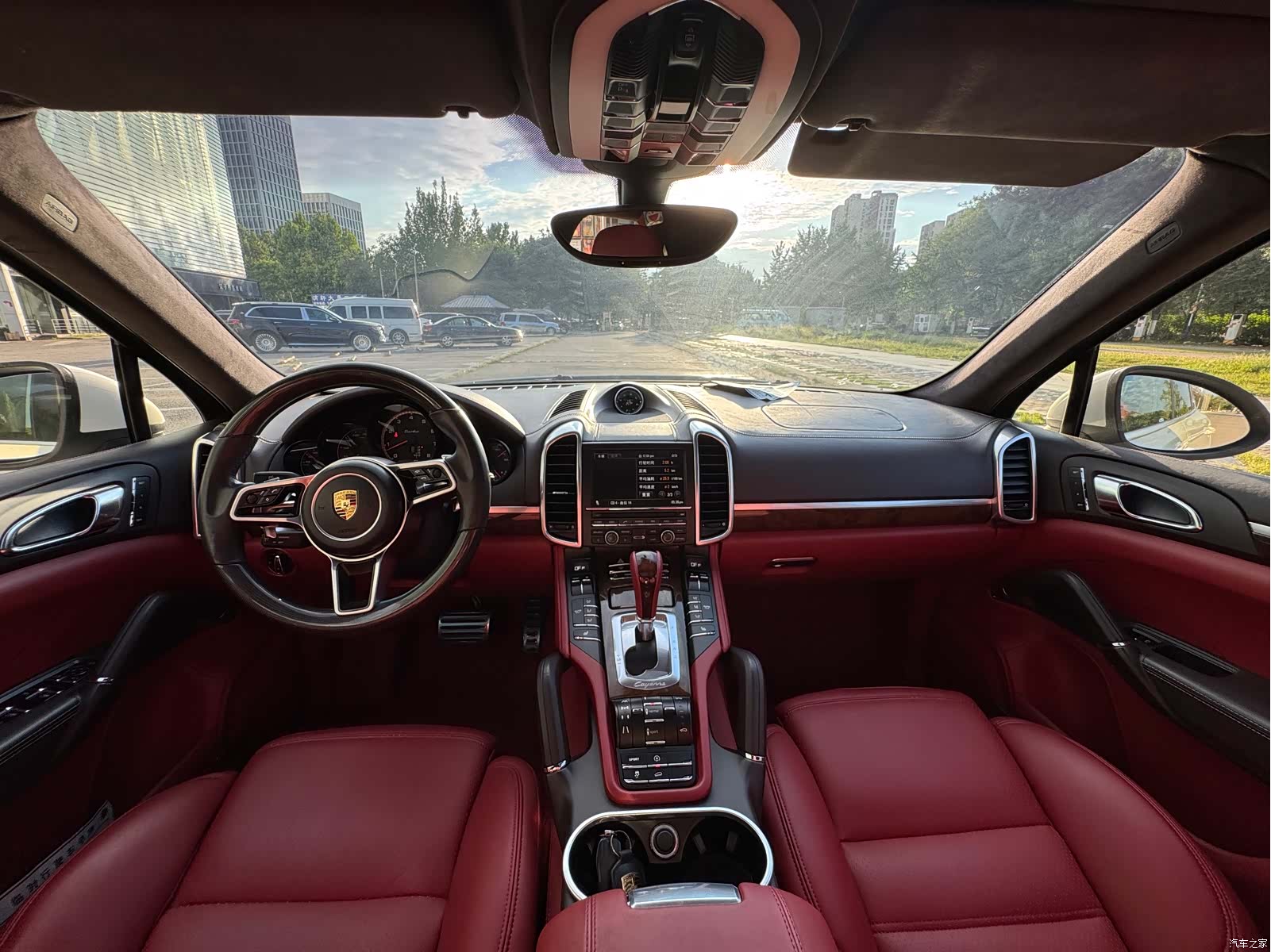Porsche Cayenne, 2011 13